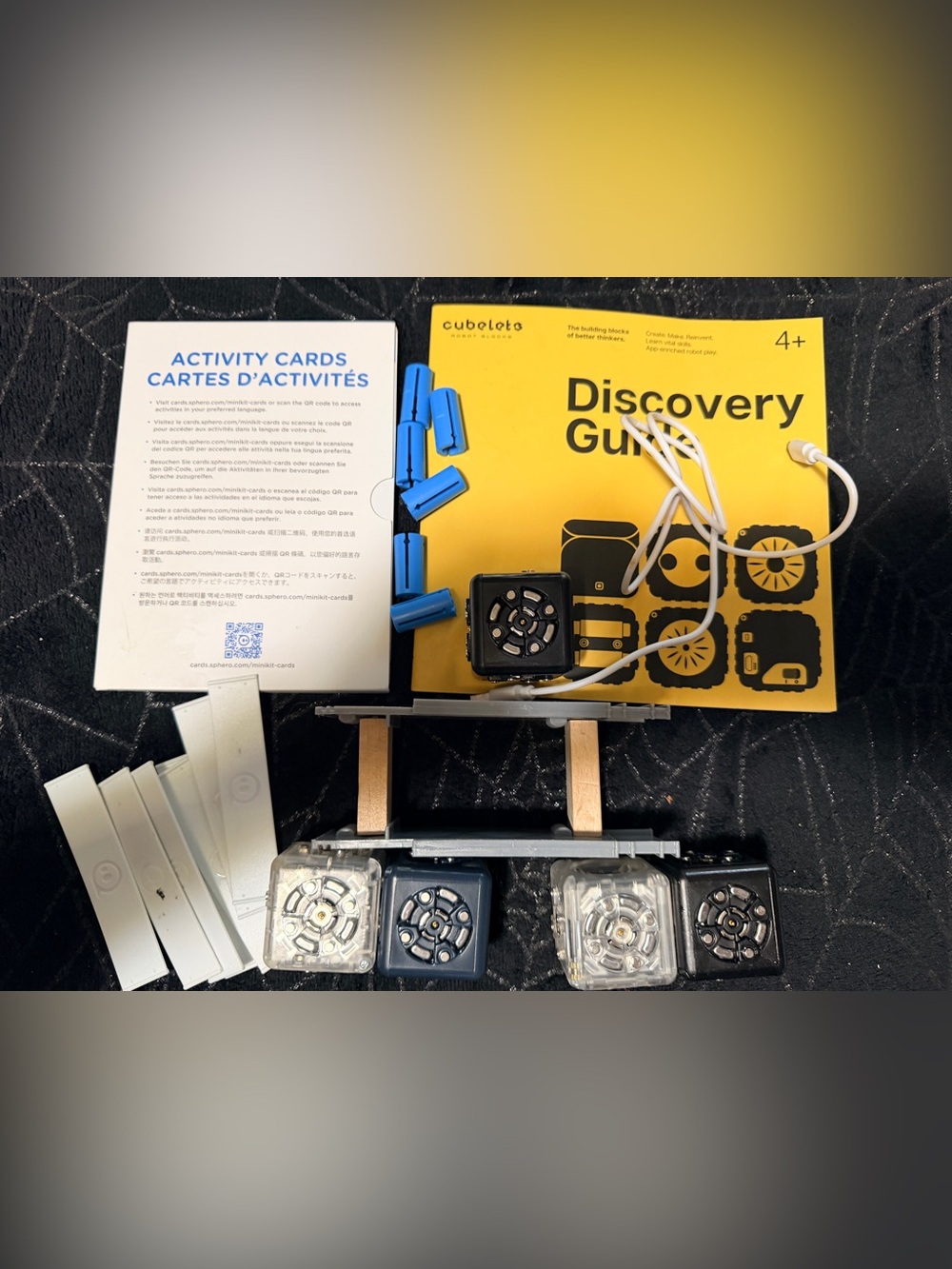 Cubelets modular robotics